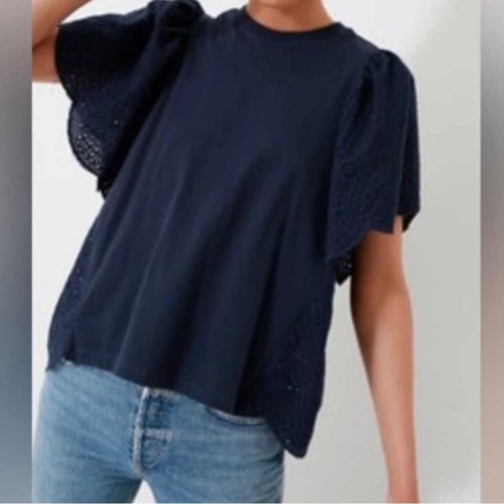 Pomander Place Emi Eyelet Lace Tee- SZ M